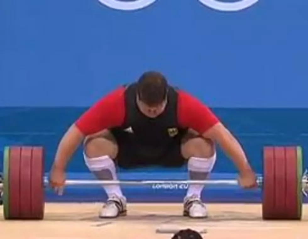 German Man Drops 420 Pound Weight On Neck At Olympics [VIDEO]