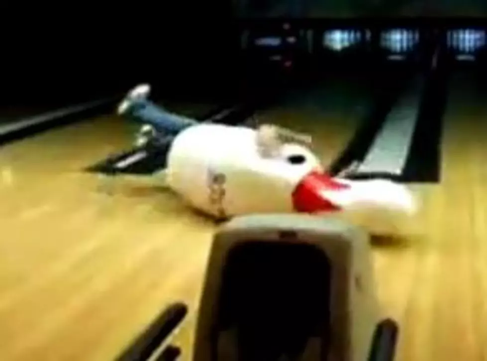 Bowling is Dangerous, Proof in This Bowling Fail Compilation [VIDEO]