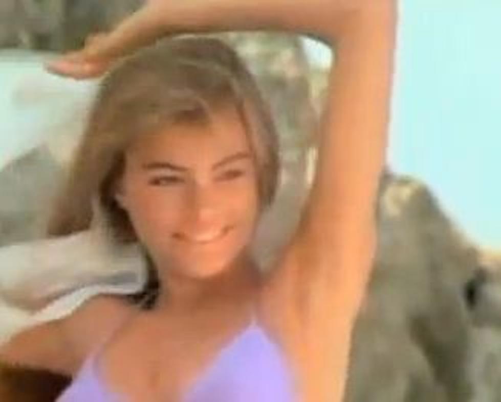 Sofia Vergara Strips Down In Vintage Pepsi Commerical VIDEO]