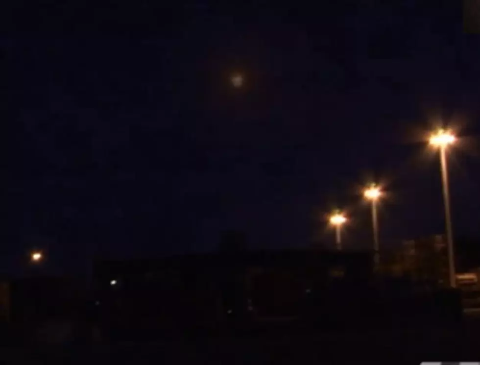 UFO Sighting in Detroit Caught on Security Camera [VIDEO]