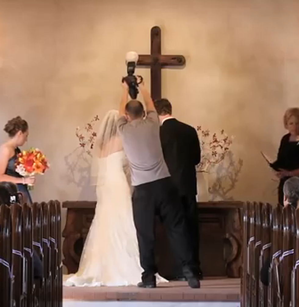 Worst Wedding Photographers on The Planet [VIDEO]