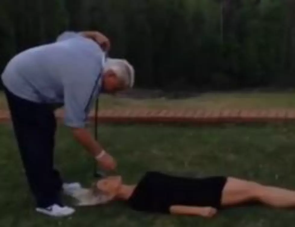 Hey Man Nice Shot, John Daly Hits Golf Ball Out of Woman&#8217;s Mouth [VIDEO]