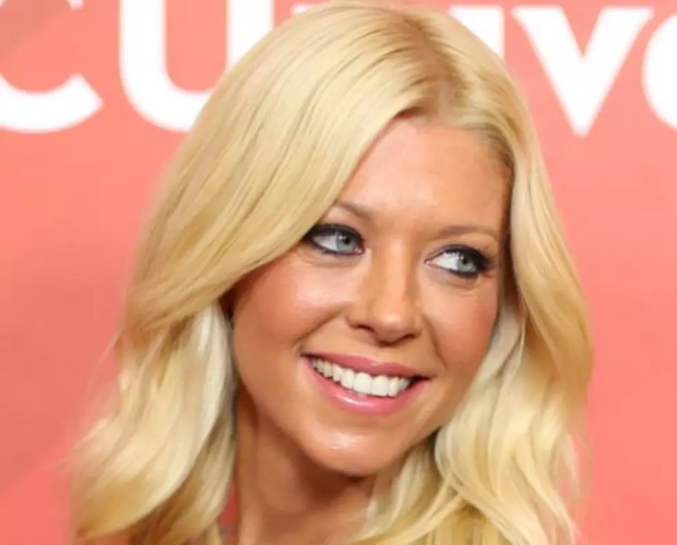 Tara Reid Introduces a New Perfume Inspired by &#8216;Sharknado 2: The Second One&#8217;