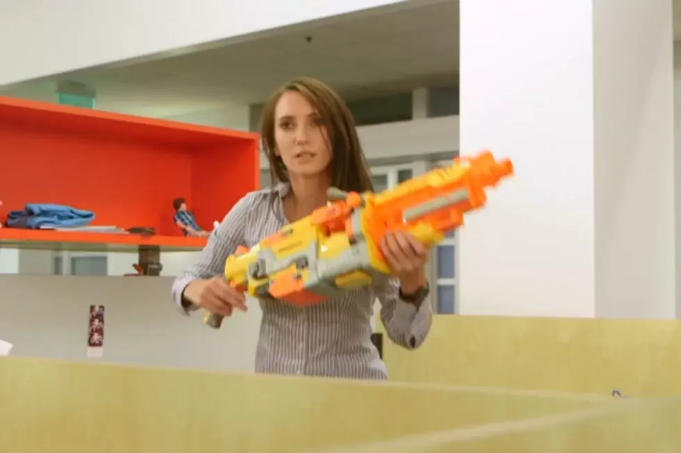 Awesome Nerf War In &#8216;The Warp Zone&#8217; [VIDEO]