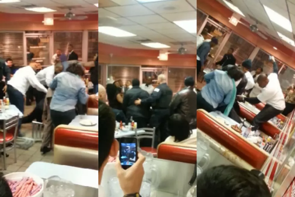 Crazy Fight Inside Restaurant &#8211; Friday Night Fights