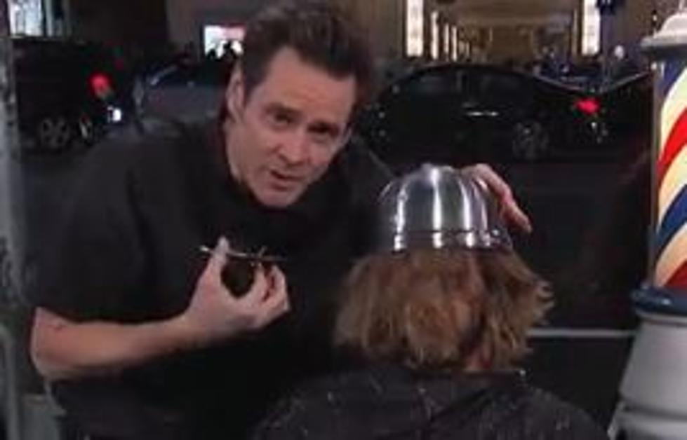 Jim Carrey Gives People &#8216;Dumb and Dumber&#8217; Hair Cuts [VIDEO]