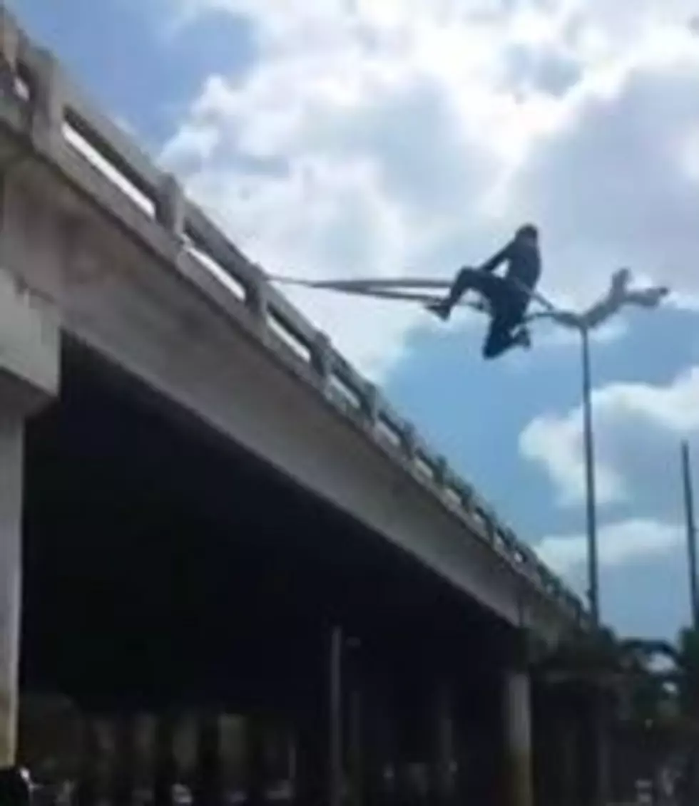 Spider-Man Spotted In Panama [VIDEO]