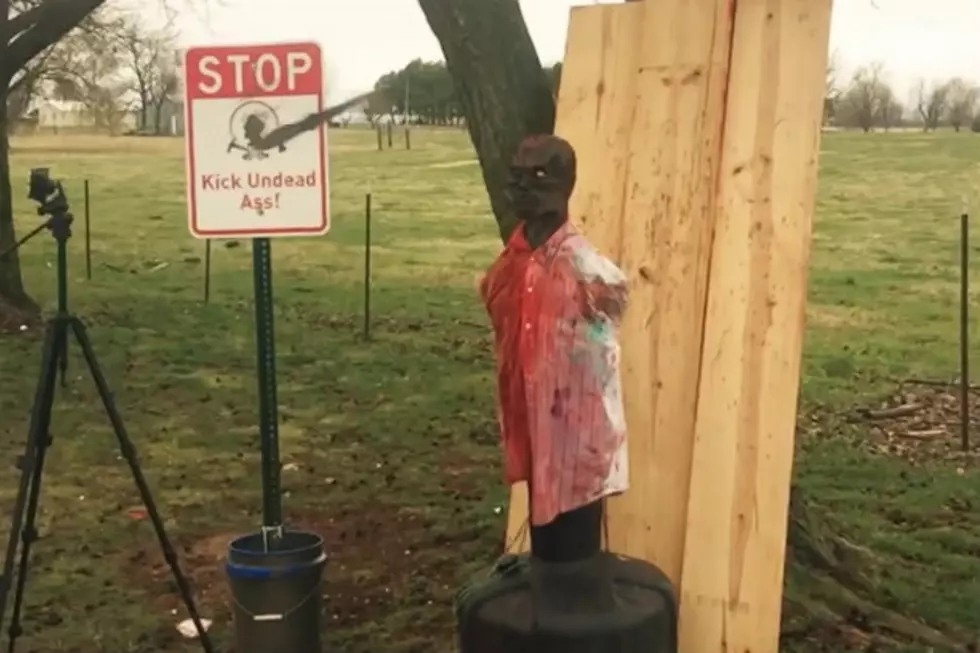 Can A Throwing Knife Kill A Zombie? [VIDEO]