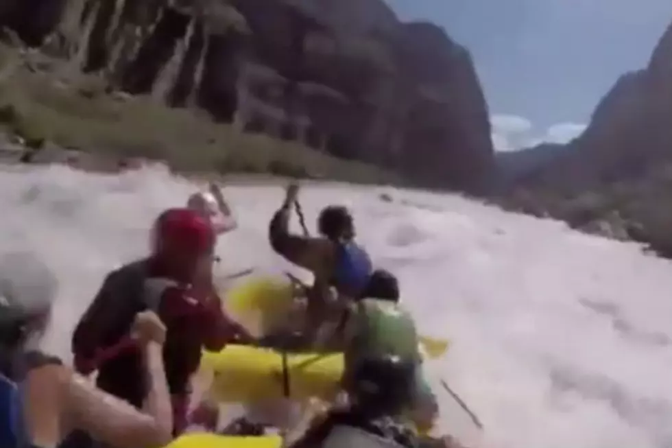 Huge Wave Sends Raft Guide High In The Air [VIDEO]