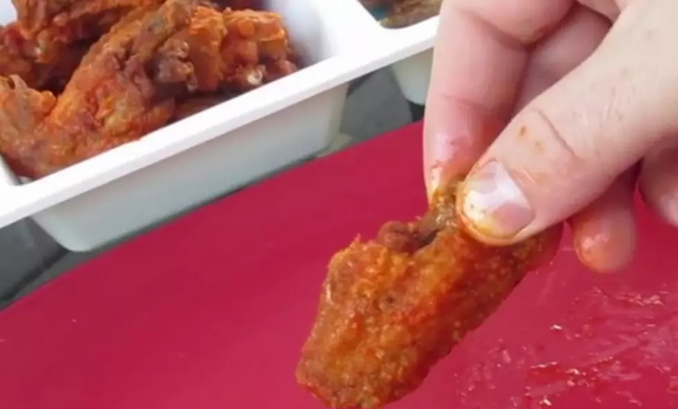 Celebrate &#8216;National Chicken Wing Day&#8217; By Learning The Proper Way To Eat One [VIDEO]