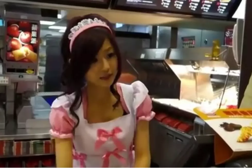 Asian McDonald&#8217;s Employee Being Called Most Attratctive Worker In The World [VIDEO]