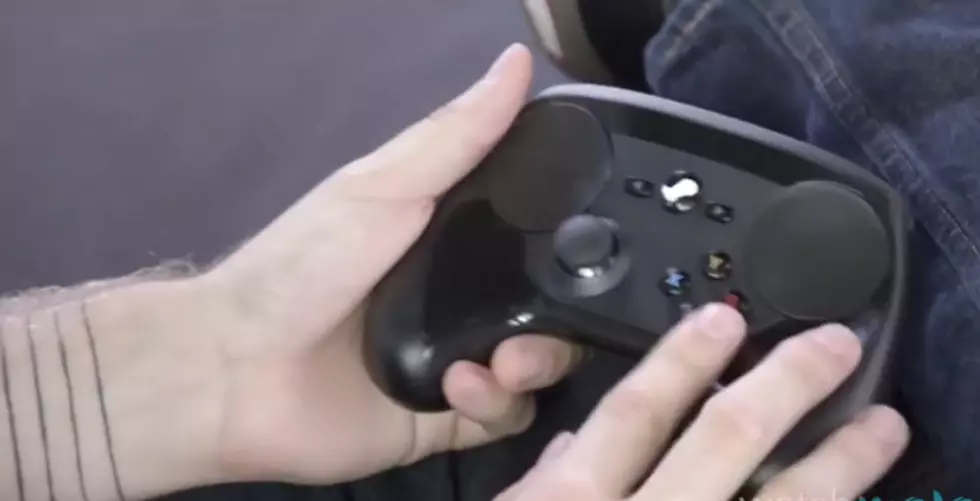 Top 10 Christmas Gifts For Gamers & Geeks [VIDEO]