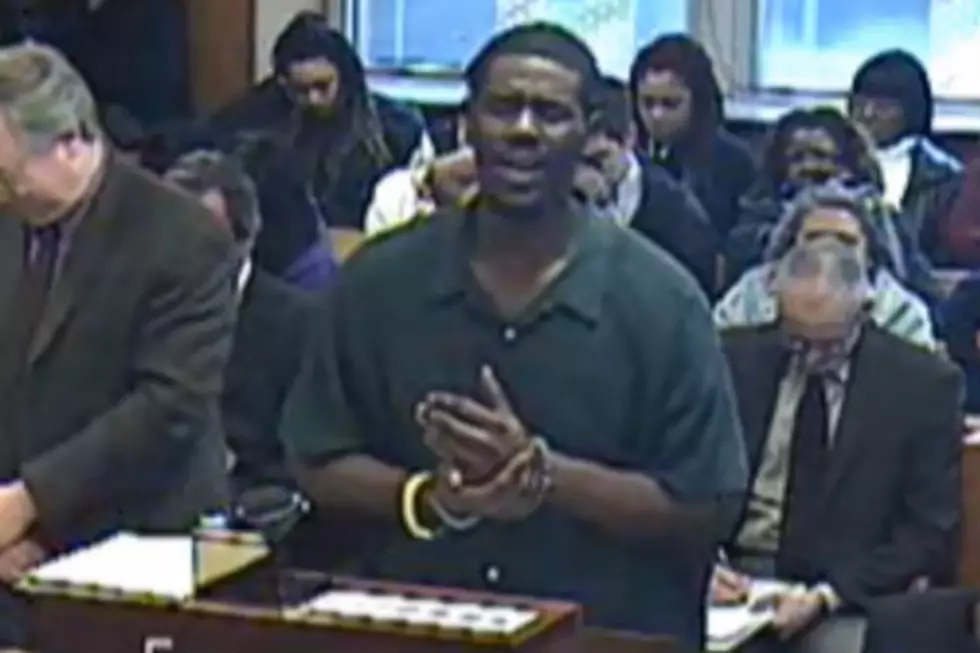 Man Sings Apology To Judge And Others In Michigan Courtroom [VIDEO]