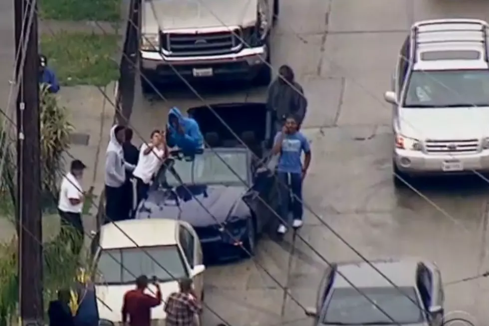 L.A. Police Chase Ends In Donuts And Selfies [VIDEO]