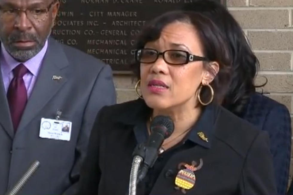 Flint Mayor: “Gov Snyder Needs to Stay in Flint For 30 Days” [VIDEO]
