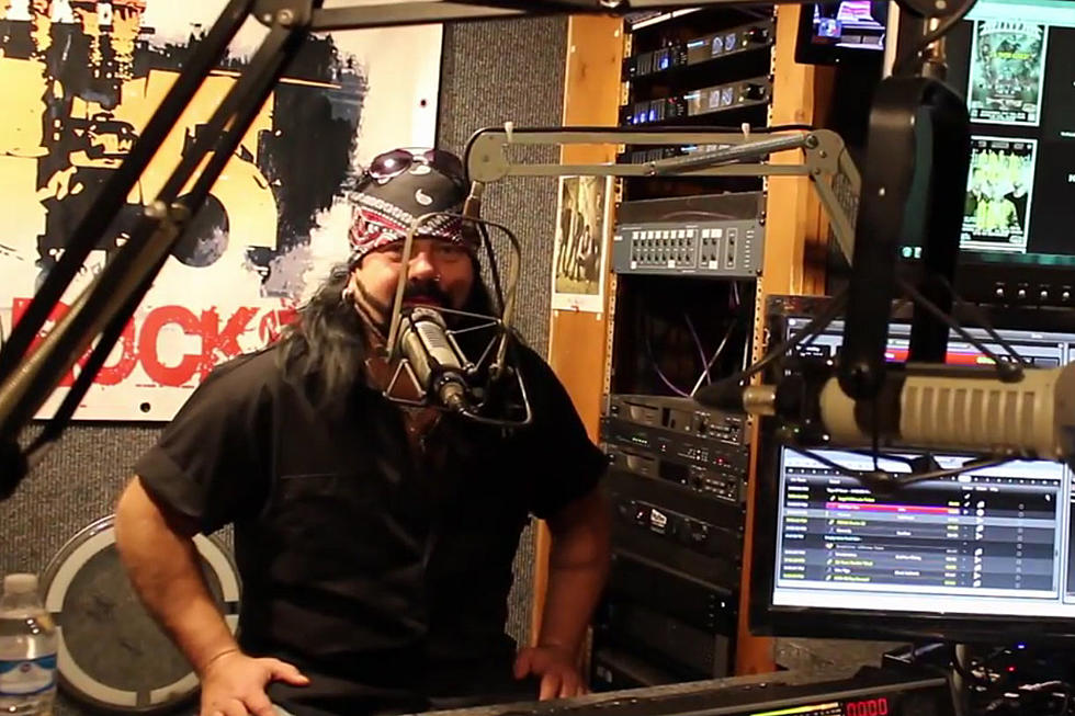 Vinnie Paul Talks Hellyeah, Cookbooks and Vehicle City Tacos With Maggie Meadows [VIDEO]