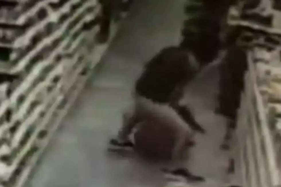 Attempted Kidnapping At Dollar General Caught On Camera [VIDEO]