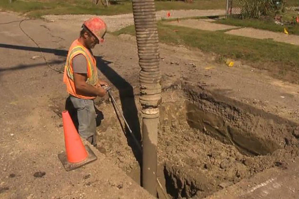 Contractor Ahead of Schedule Replacing Water Lines in Flint [VIDEO]