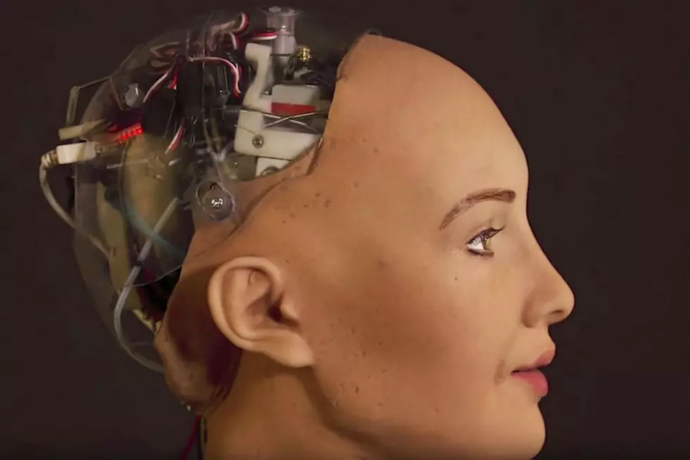 Six Creepy Things AI Robots Have Said [VIDEO]