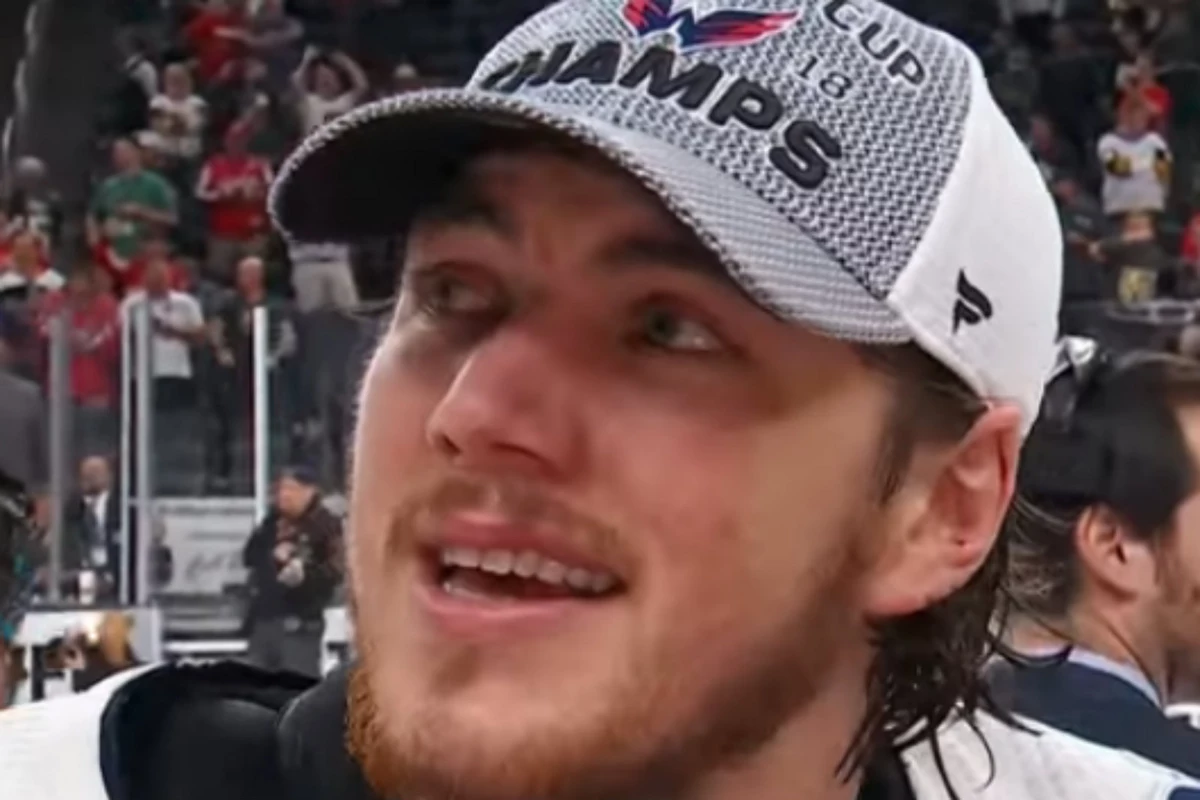 Stanley Cup 2018: T.J. Oshie tears up as he talks about his dad