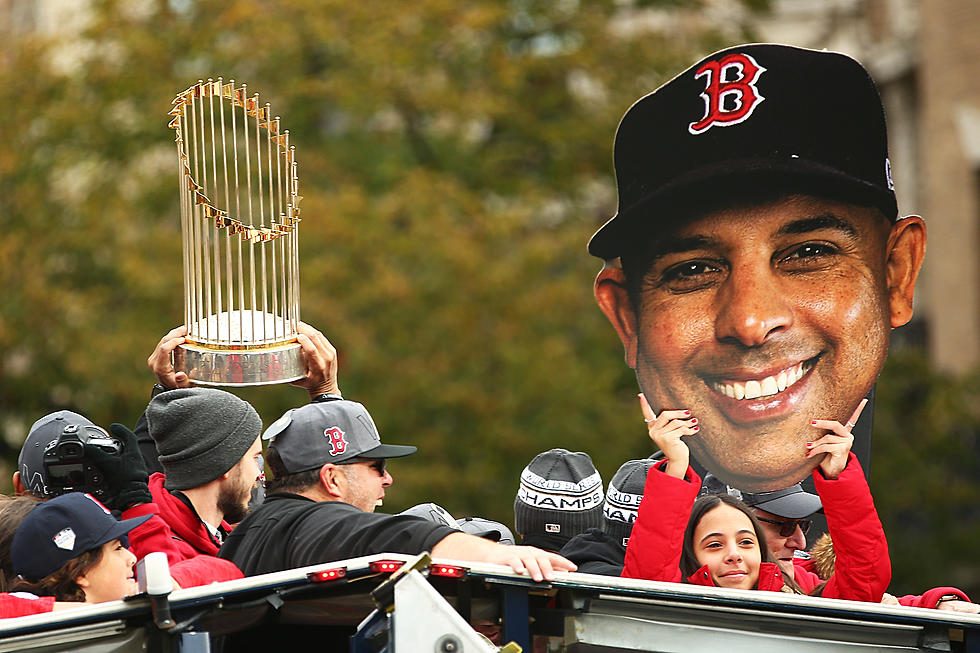 Fan Throws Full Beer To Red Sox, Breaks World Series Trophy 