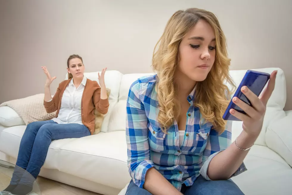 Should Parents Have The Right to Track Their Teenager’s Phones?
