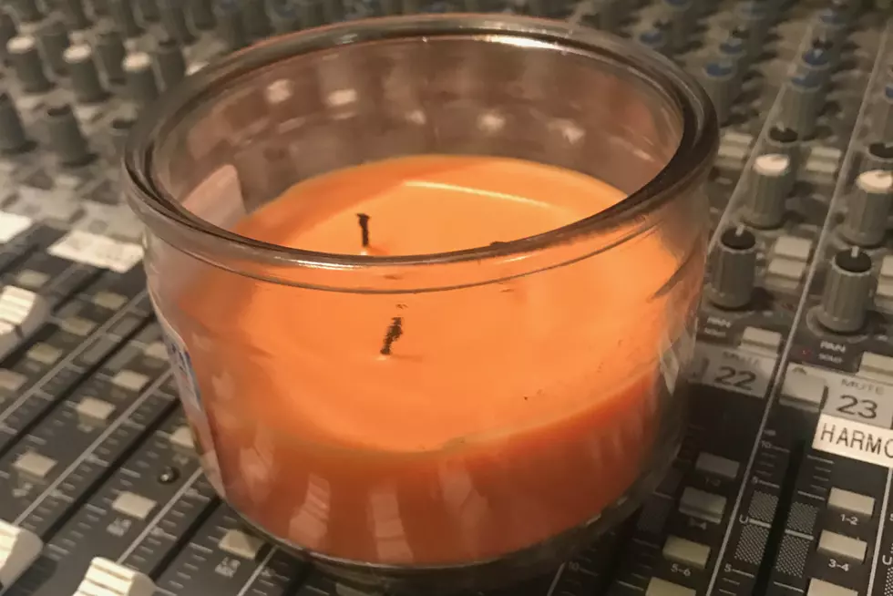 Scented Candles In The Workplace &#8211; Yes or No?