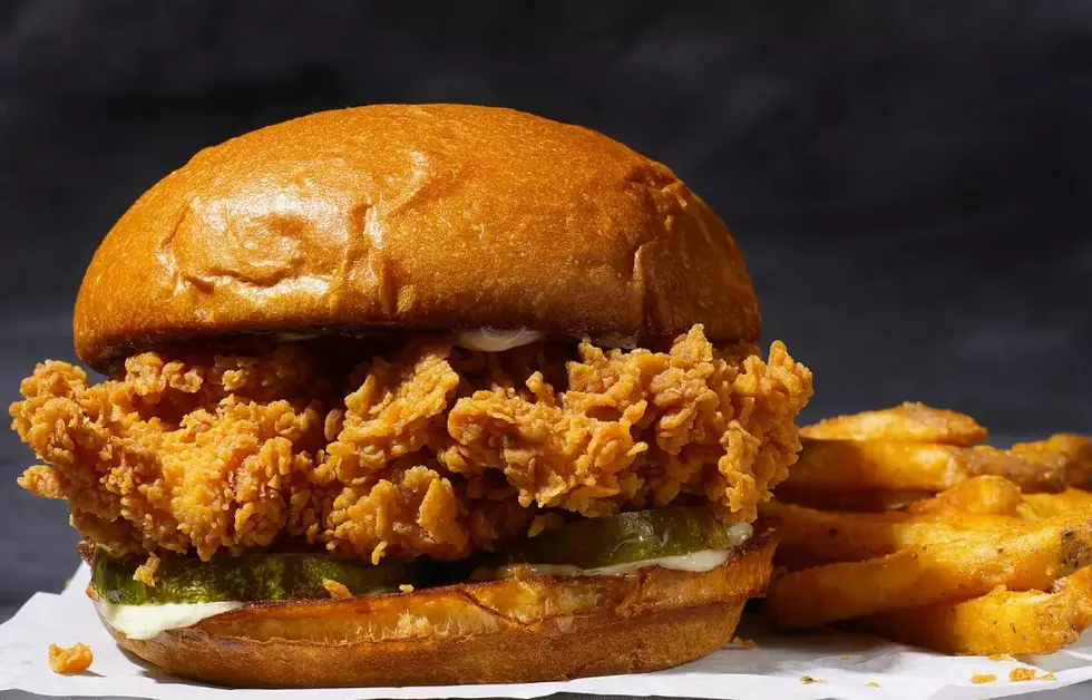 Popeye’s New Chicken Sandwich is Causing Traffic Jams in Flint Township [PHOTO]