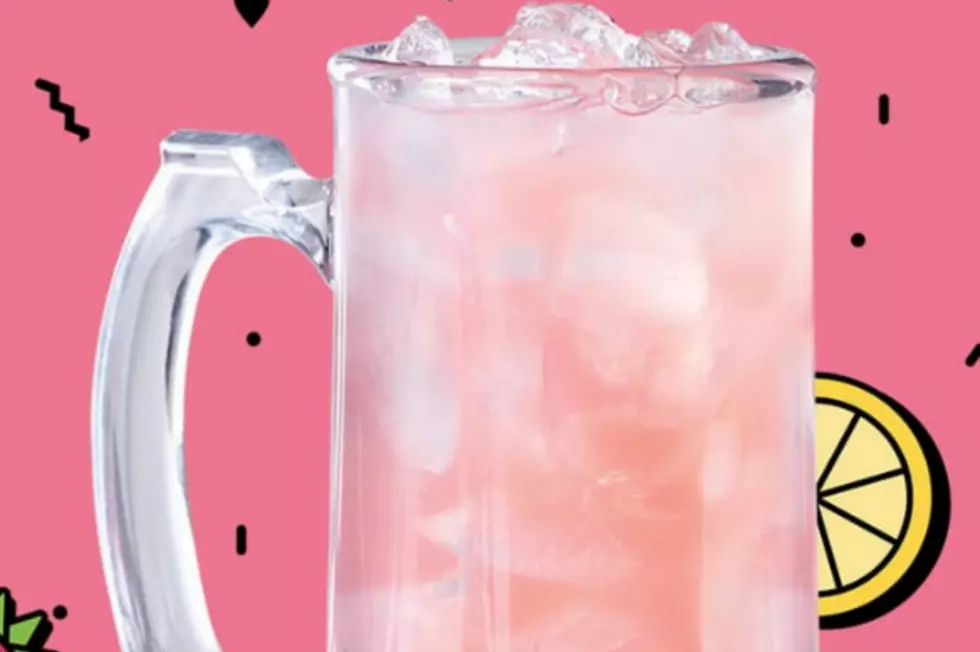 Applebee’s Dollar Drink Of The Month – Vodka Strawberry Lemonade