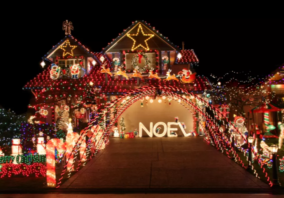 Joy To The World With Christmas Lights &#8211; People Are Putting Up Lights Now To Spread Cheer
