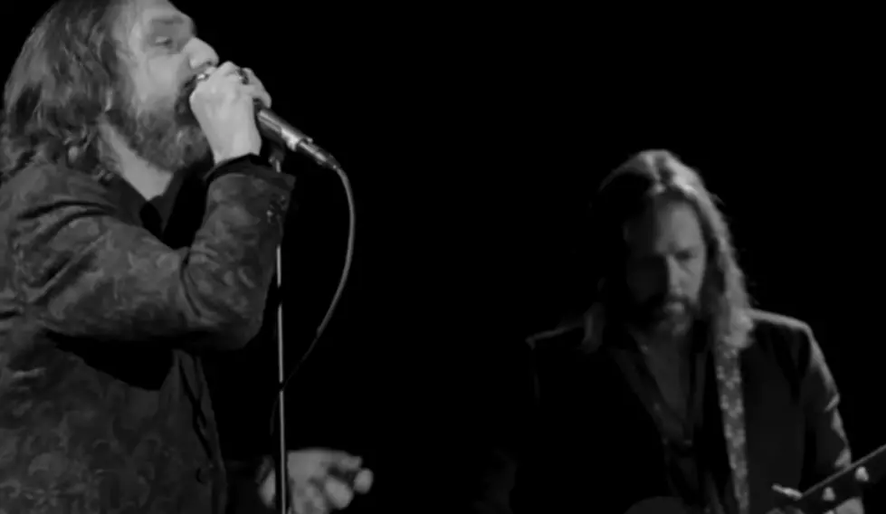 The Black Crowes Share Rare Three Song Acoustic Video