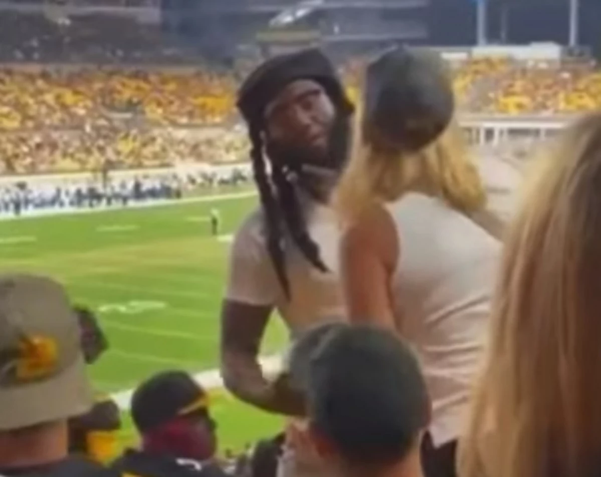Oh Slap Woman Smacks Man At Lions Vs Steelers Game
