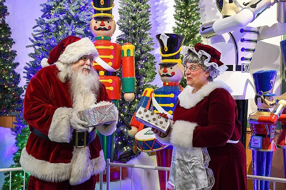 Bronner&#8217;s Christmas Wonderland Hosting Facebook Live Events With Santa