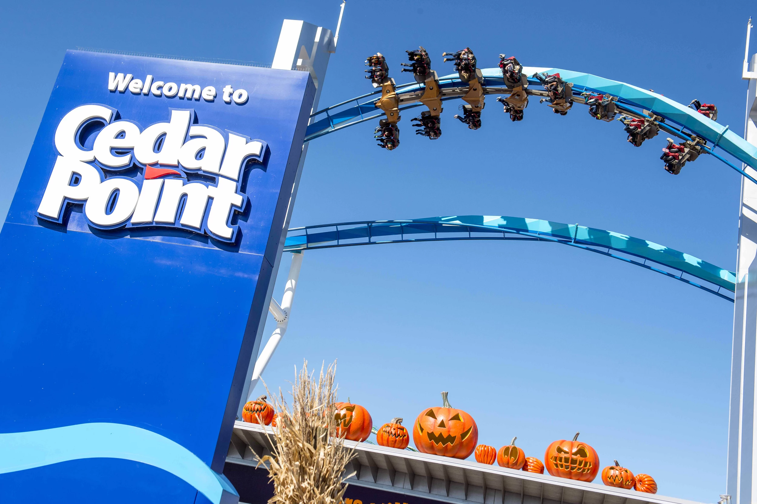 Cedar Point, Michigan's Adventure Going Cashless in 2022