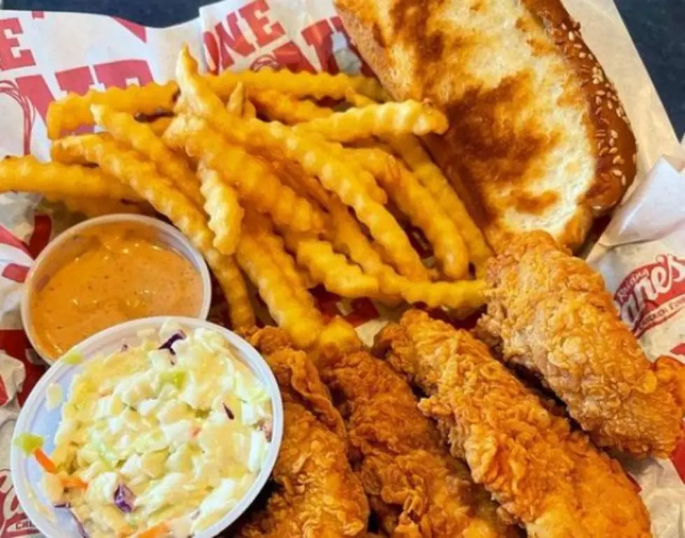 Now Open – Michigan’s First Raising Cane’s Restaurant