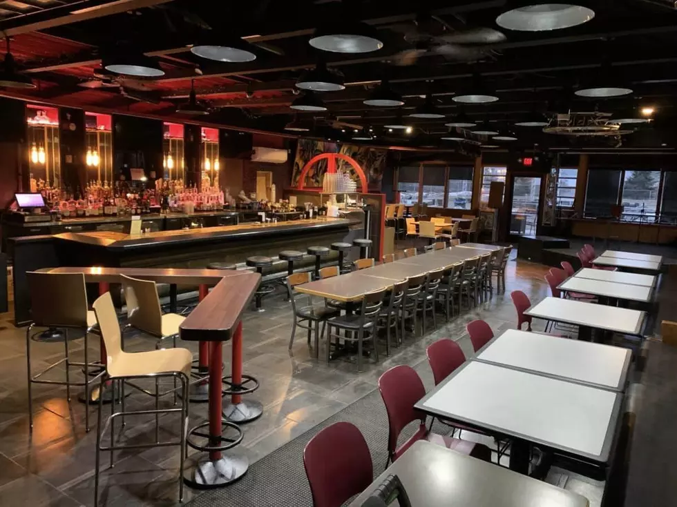 Lapeer – Side Tracks Bar & Grill Closes For Good