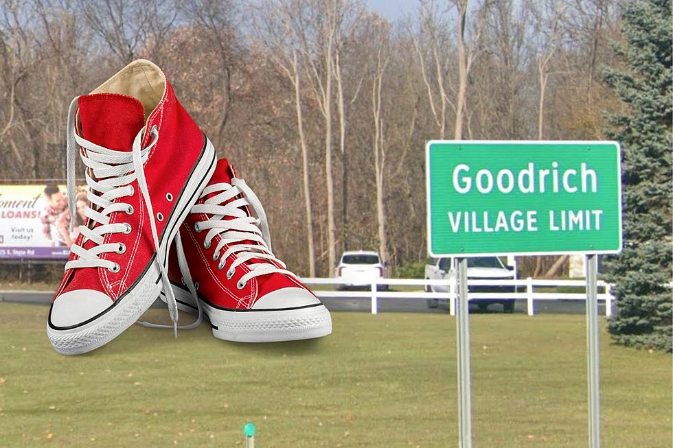 Goodrich, MI Teen w/ Size 22+ Feet Gets Huge Help From Community