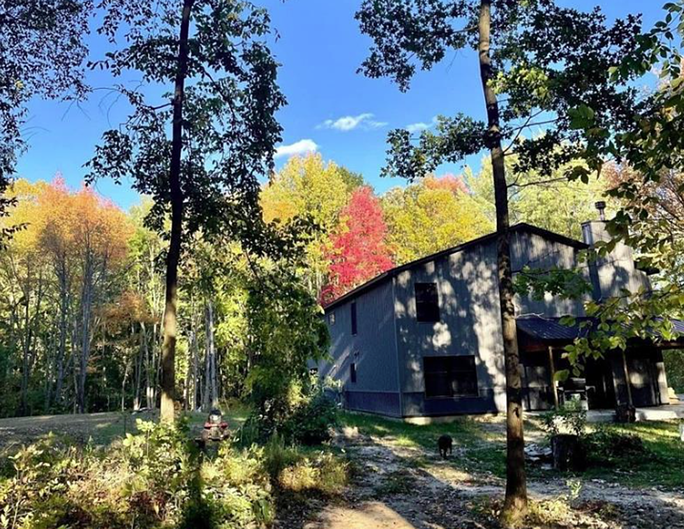 Pure Michigan Privacy – Live Large In Linden Barndominium