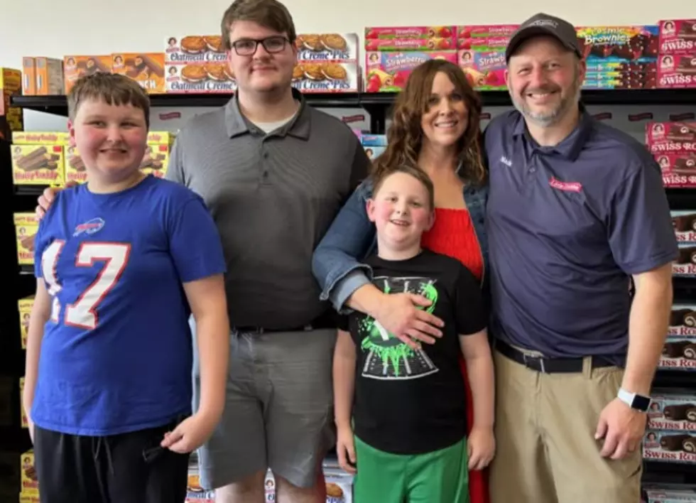 Now Open – Lake Fenton Snack Outlet New Location