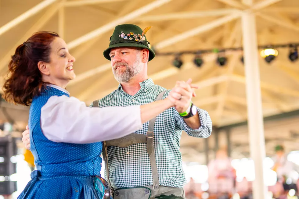 Frankenmuth Oktoberfest Brings Food, Music, Beer & Wiener Dog Races