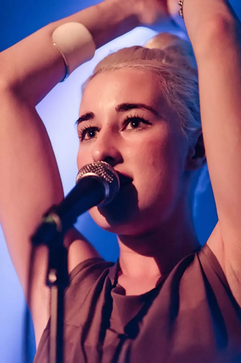 Zola Jesus stormed The Parish with Talk Normal and Technicolor Hearts (pics &#038; setlist)