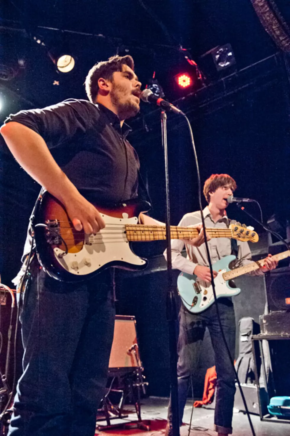 Savages &#038; Parquet Courts playing a &#8216;Sound Opinions&#8217; show at Lincoln Hall during Pitchfork Fest weekend