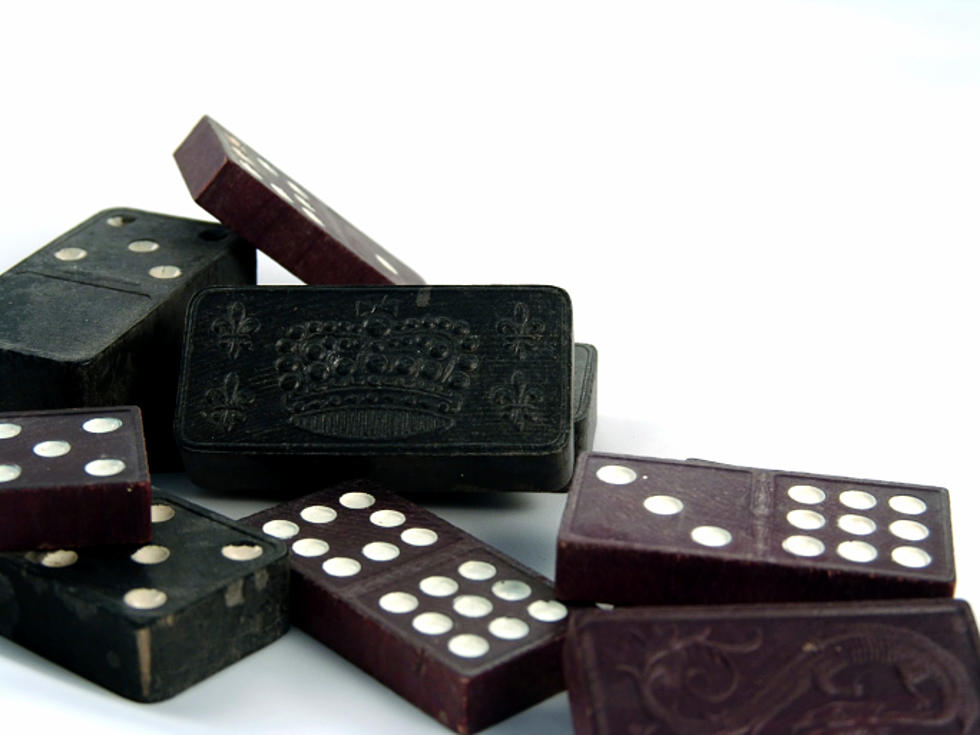 Man Plays ‘Heated’ Game of Dominoes, Dies