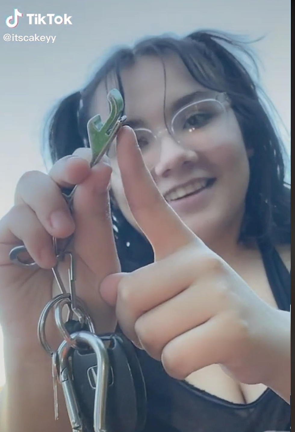 Yakima Woman Uses Hack to Open Can of Beer on Tik Tok, Nearly 150K Views