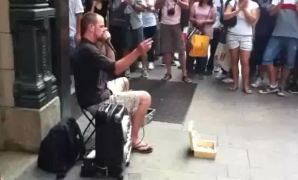 Dubstep Beatboxer Wows The Crowd [Video]