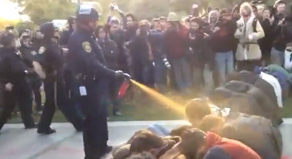 Police Pepper Spray Students [Video]