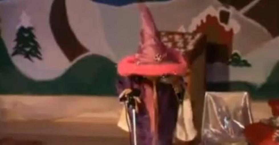 Little Girl Pukes During School Play [Video]