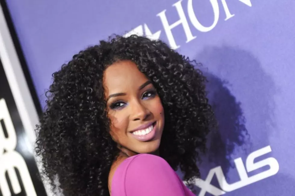 Kelly Rowland Talks About Meeting Beyonce&#8217;s Baby [Video]