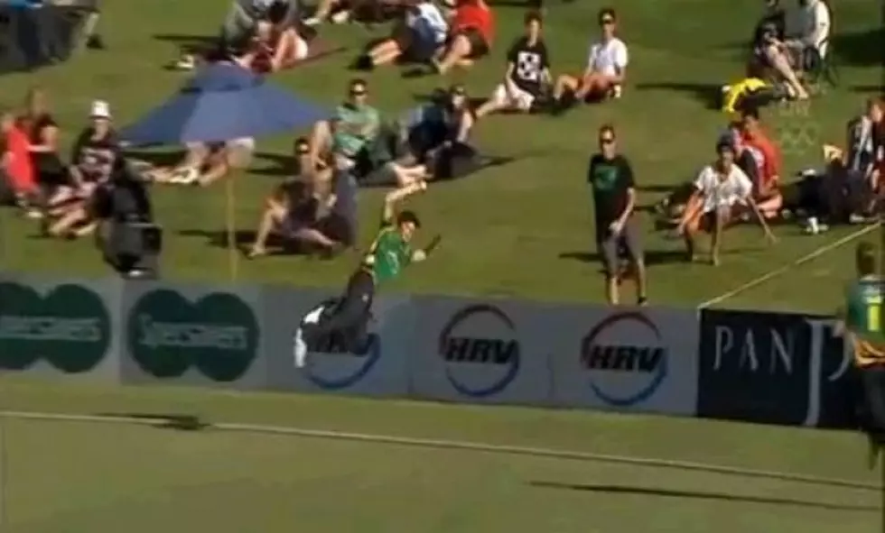 Greatest Cricket Catch Ever [Video]