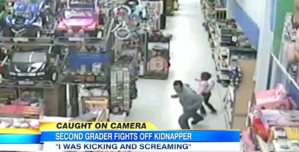 Little Girl Fights Off Kidnapper In Walmart [Video]